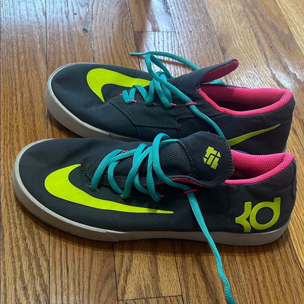 Nike KD Neon Sneakers